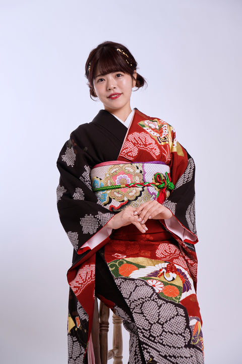 No.13 赤黒絞りと吉祥